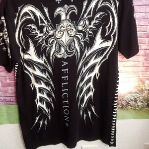 Affliction Men's Shirt size Medium. Like new!